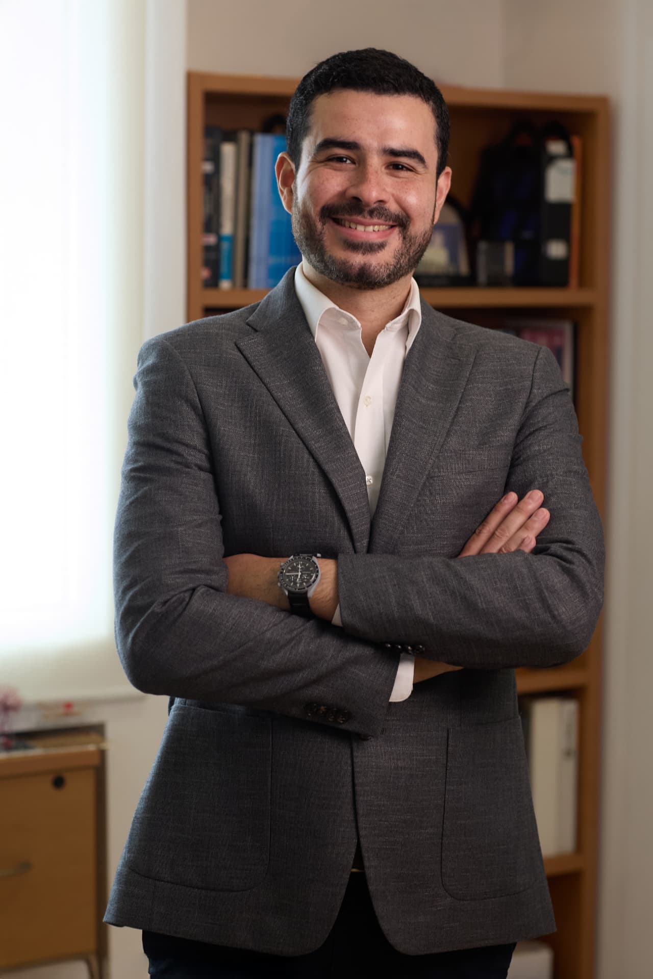 Dr. Rolando Garmendia Pulido, cirujano ortopedista especialista en rodilla